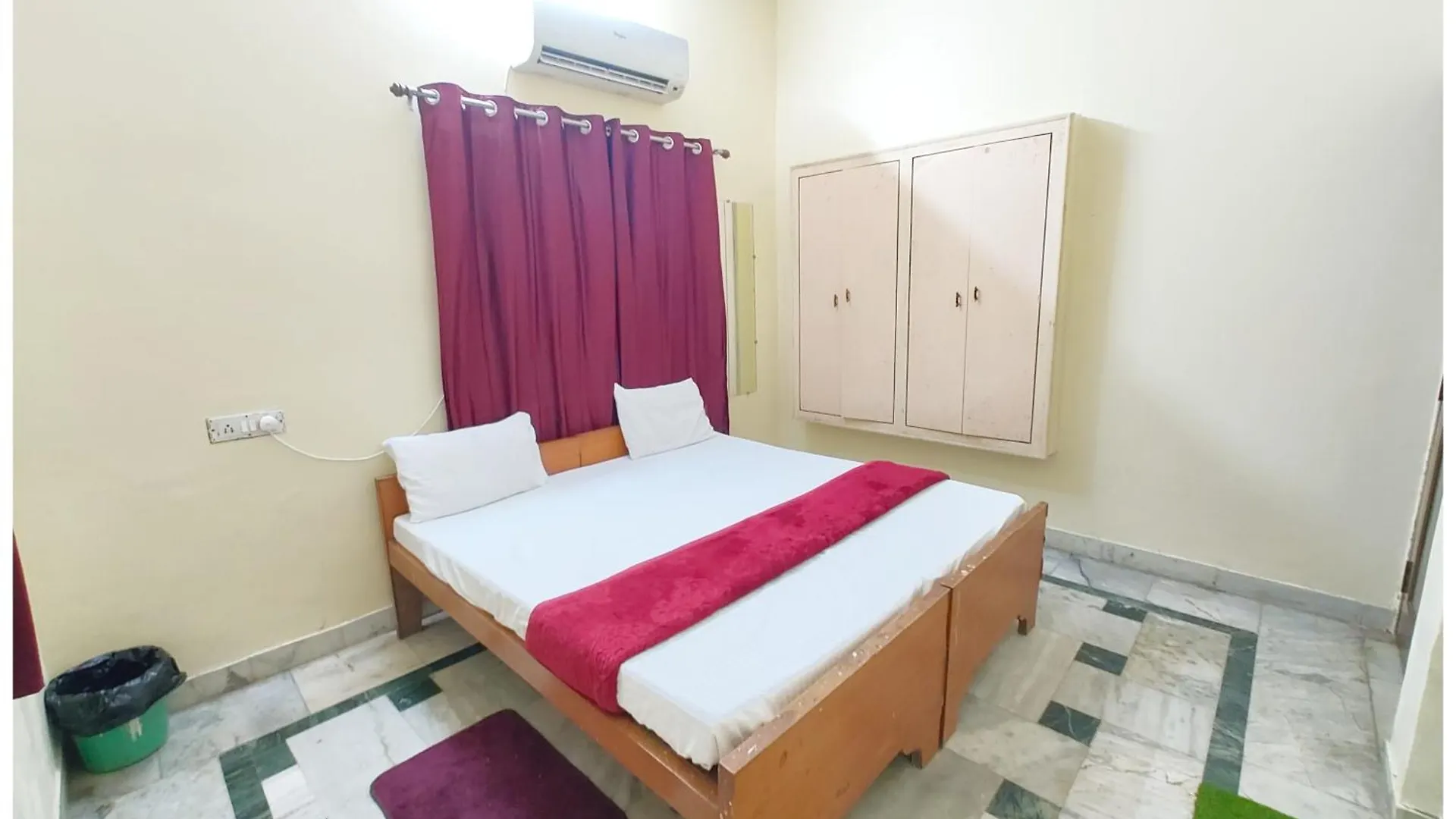 Varanasi Hotel 